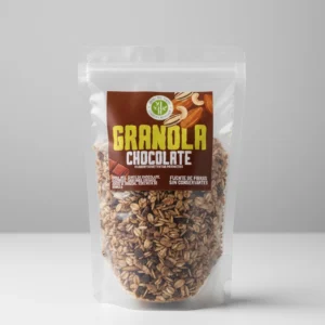 Granola de chocolate Pichigran en envase doypack transparente, mezcla de avena tostada con chips de chocolate, producto natural sin conservantes.